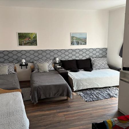 Mazli Vendeghaz Hotel Satoraljaujhely Luaran gambar