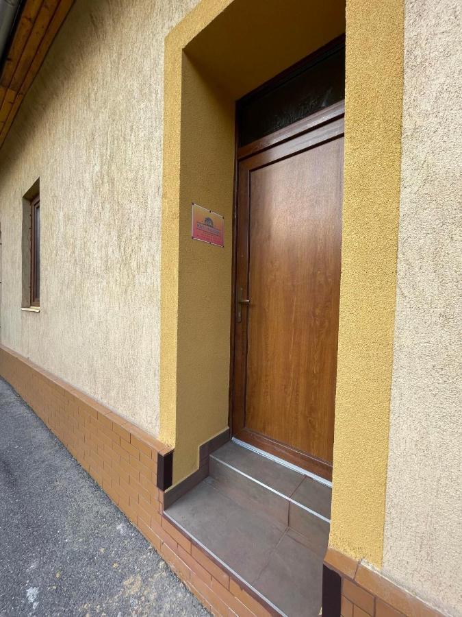 Mazli Vendeghaz Hotel Satoraljaujhely Luaran gambar