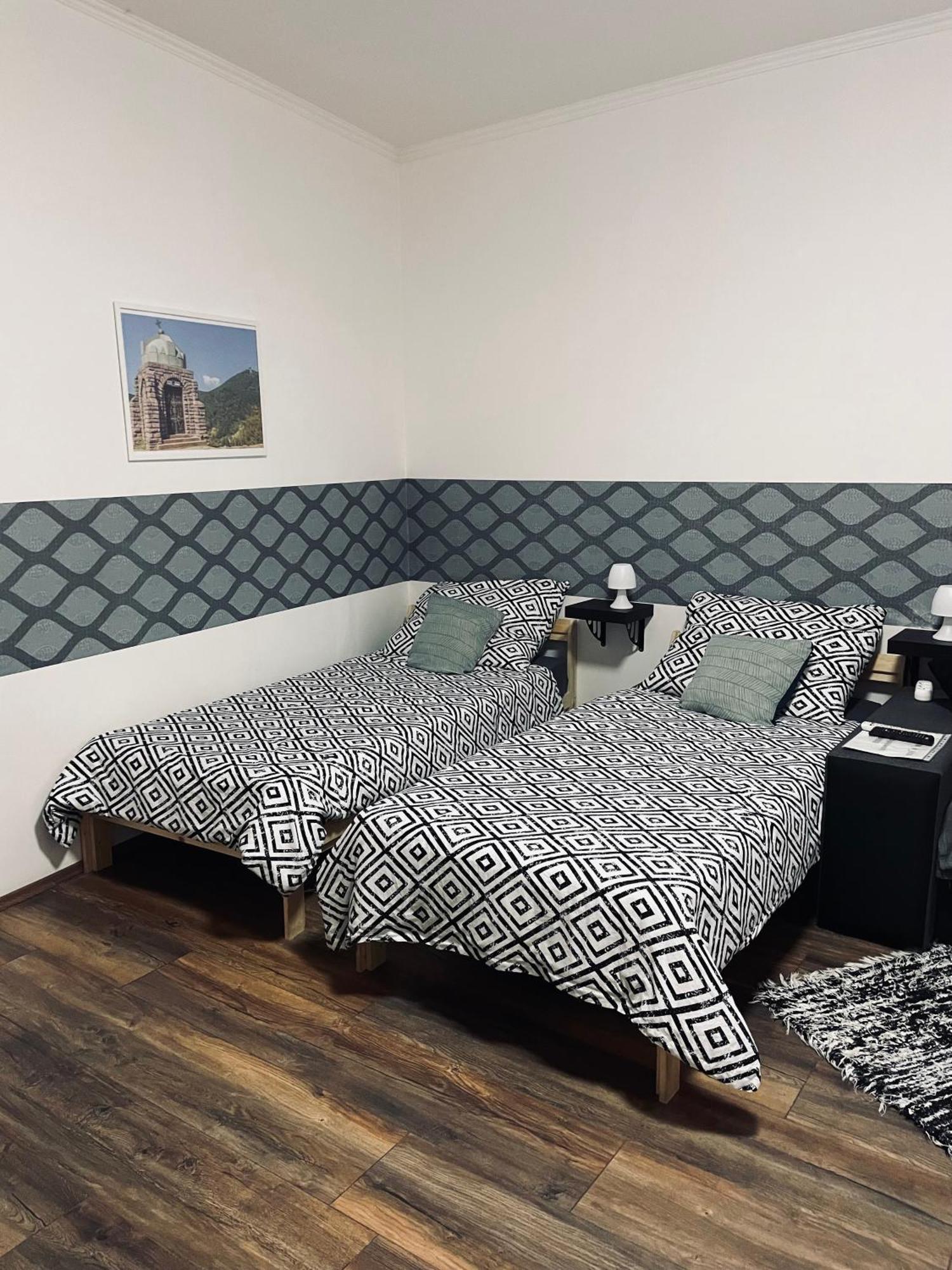 Mazli Vendeghaz Hotel Satoraljaujhely Luaran gambar