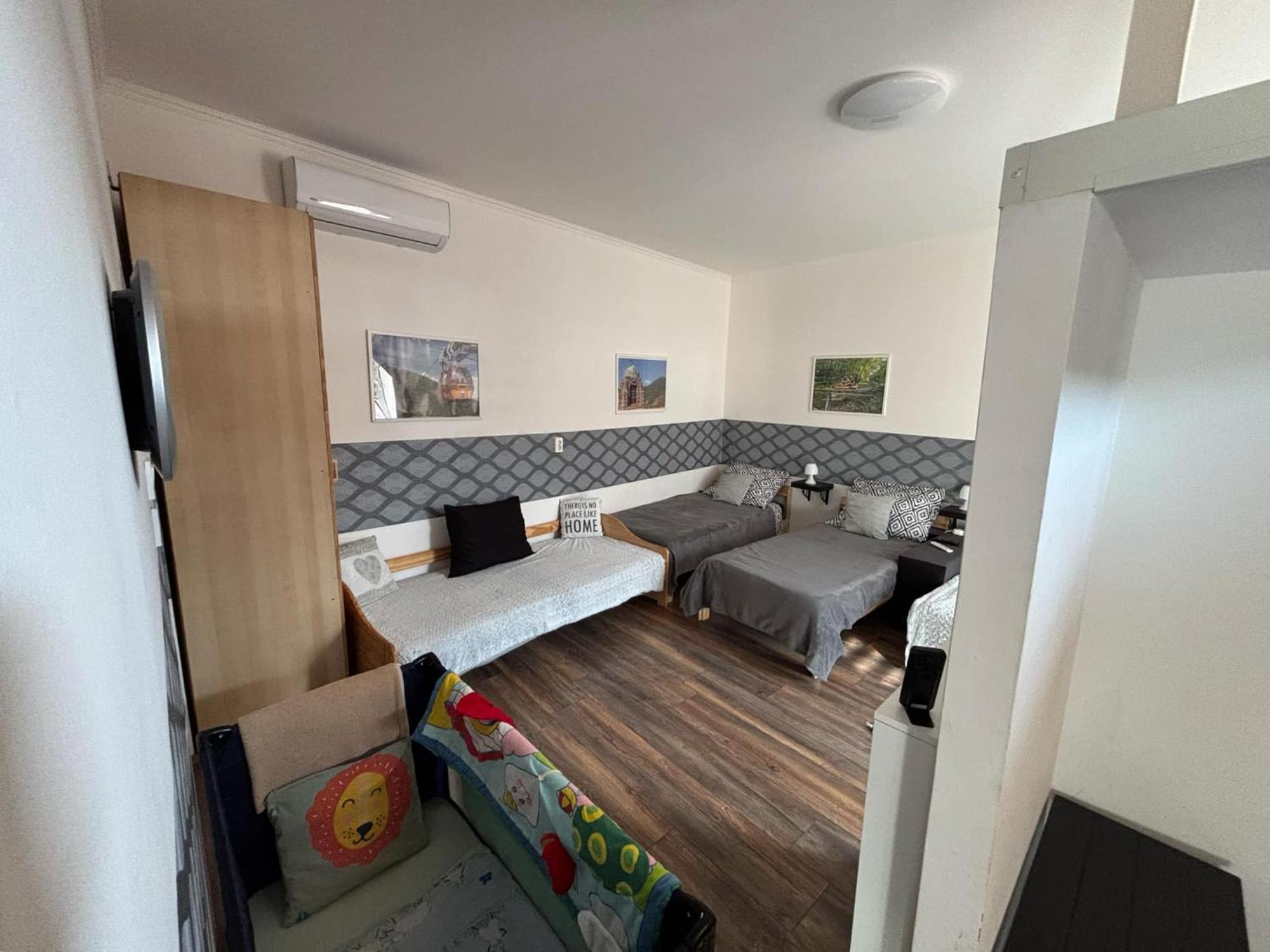 Mazli Vendeghaz Hotel Satoraljaujhely Luaran gambar